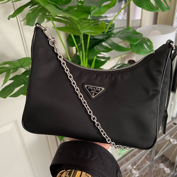 ❌SOLD❌PRADA RE EDITION 2005 NYLON - Picture 7 of 16